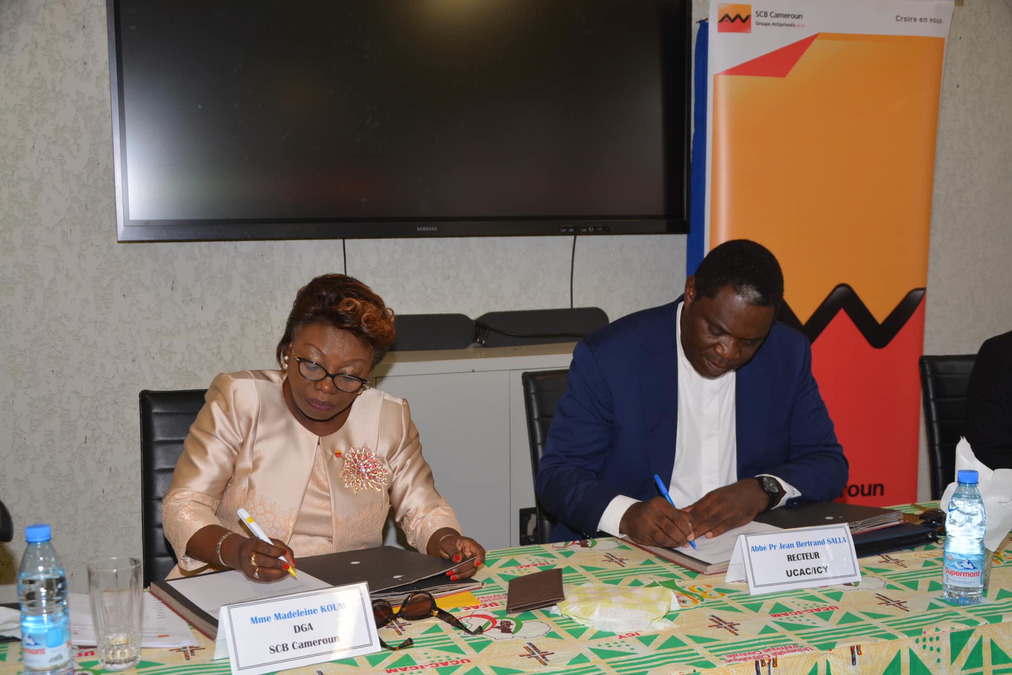 SIGNATURE D’UNE CONVENTION DE PARTENARIAT ENTRE SCB Cameroun et l’UCAC